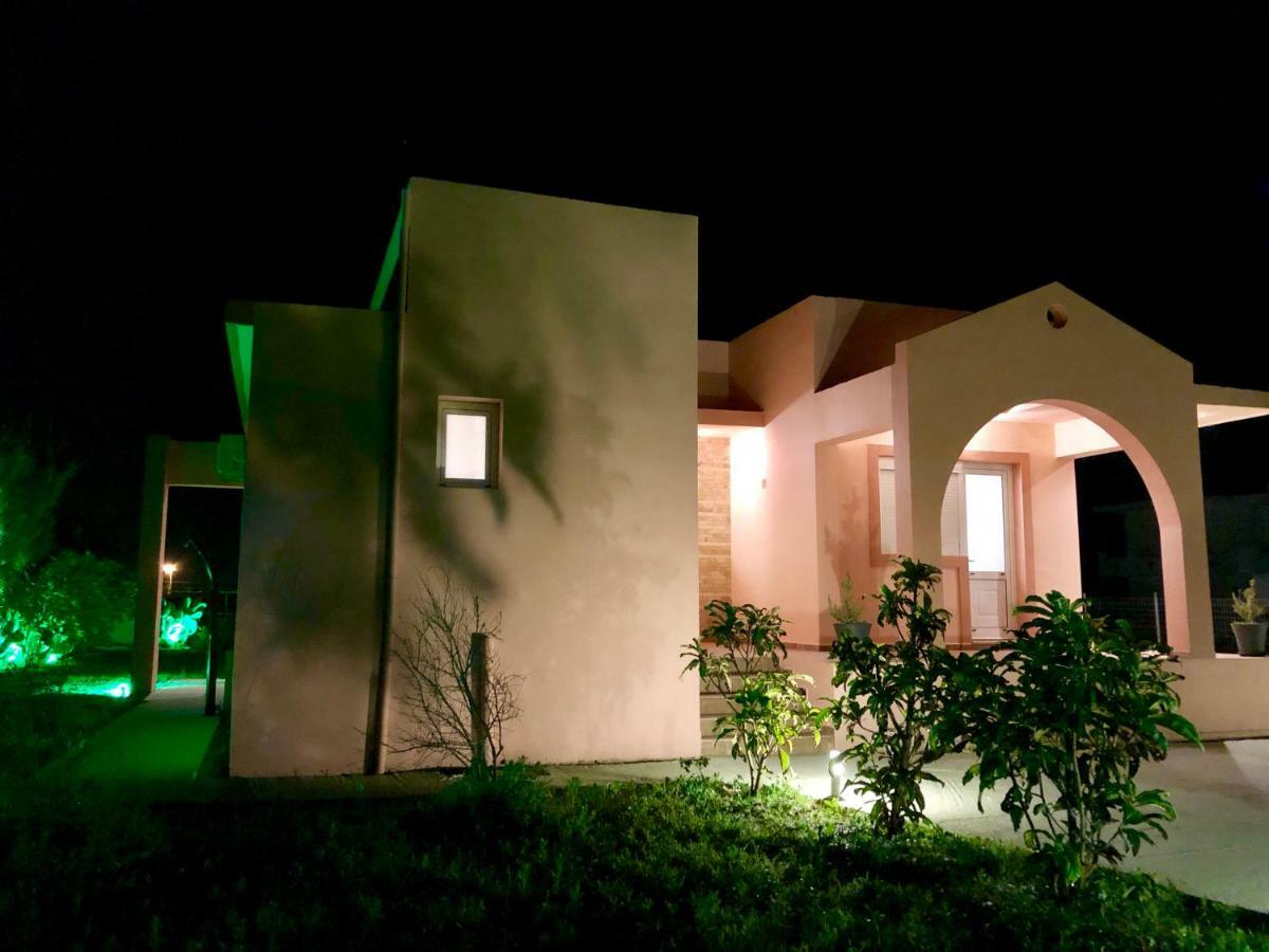 אפאנטו Summer Breeze Villa מראה חיצוני תמונה