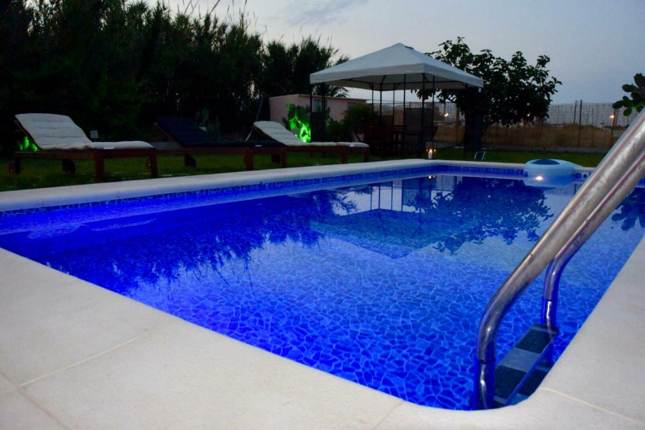 אפאנטו Summer Breeze Villa מראה חיצוני תמונה